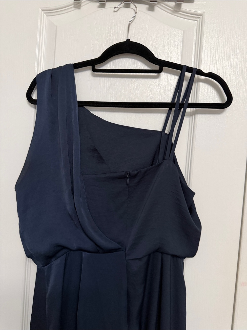 REISS OSTIA ONE SHOULDER SATIN MAXI DRESS, NAVY BLUE - Picture 9 of 11